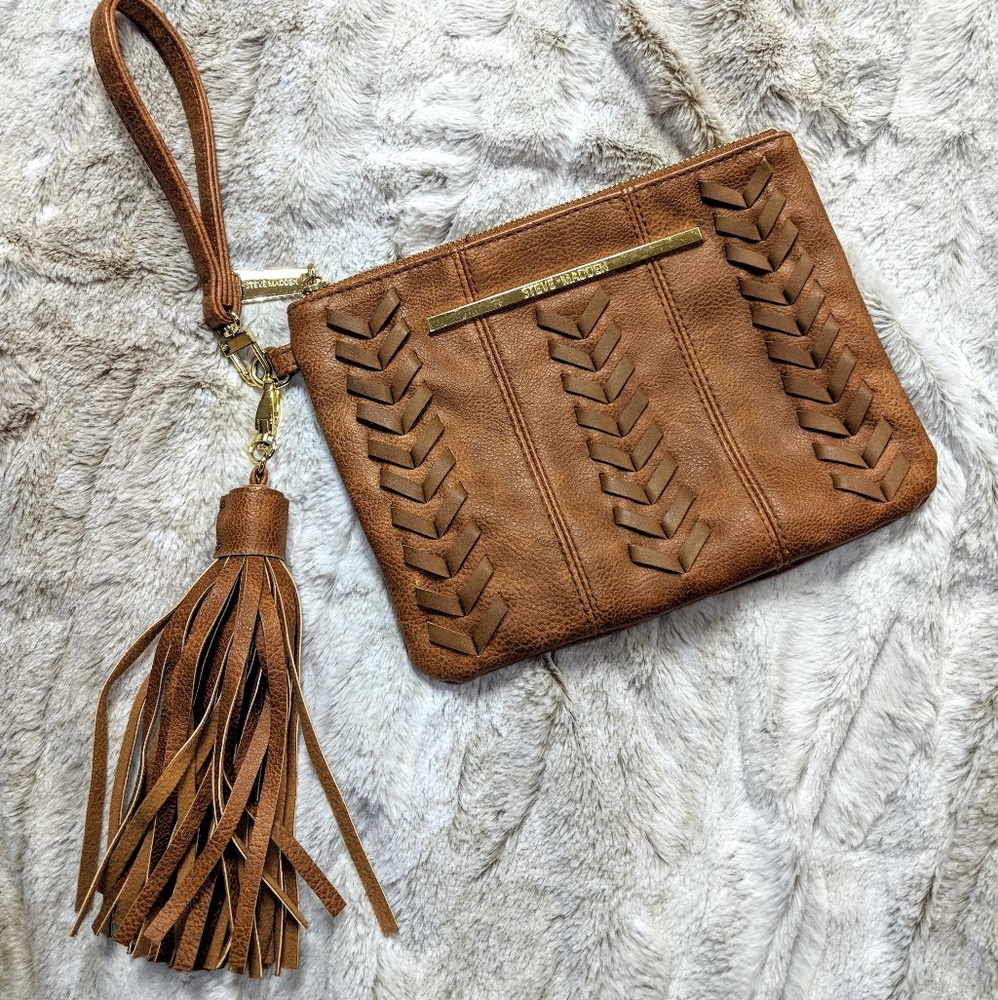 Steve Madden wristlet